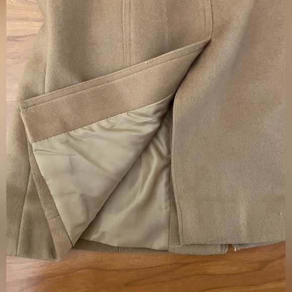 Michael Kors Coat in Tan - Picture 2 of 7